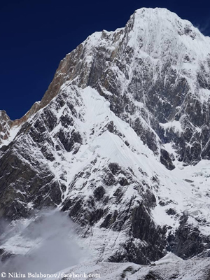 Southeast ridge of Annapurna III