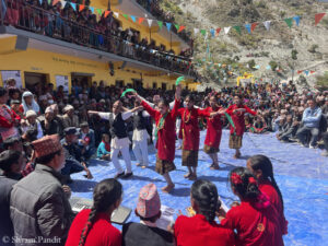 Dancing children at the handover of the school in Rama in the Humla district
