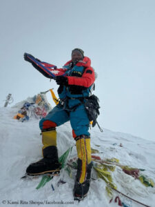 Kami Rita Sherpa on the summit of Everest (12 May)